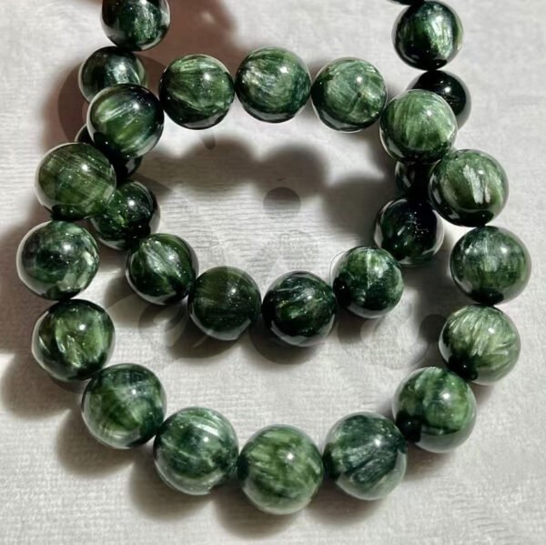 Green Dragon Crystal Bracelet - Empowerment & Confidence Crystal